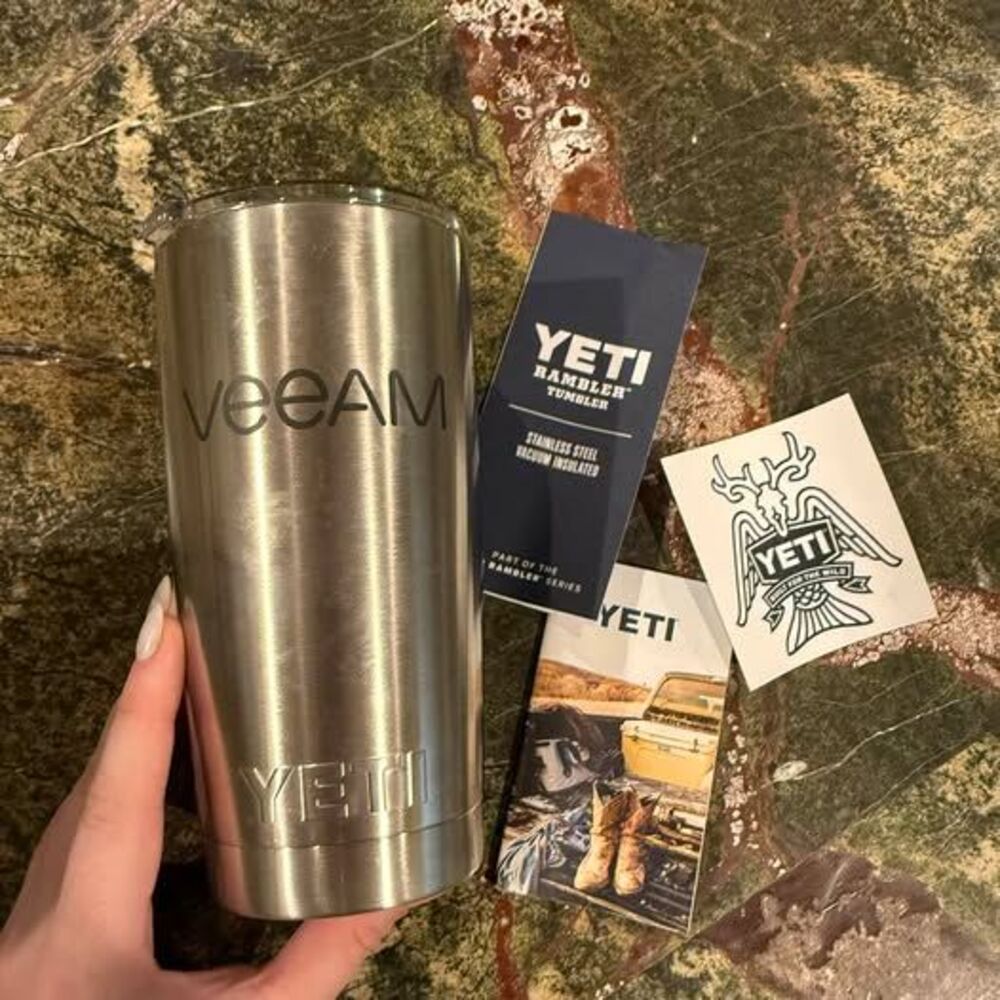 YETI Rambler Tumbler stainless steel cup new vacuum insulated design clear lid